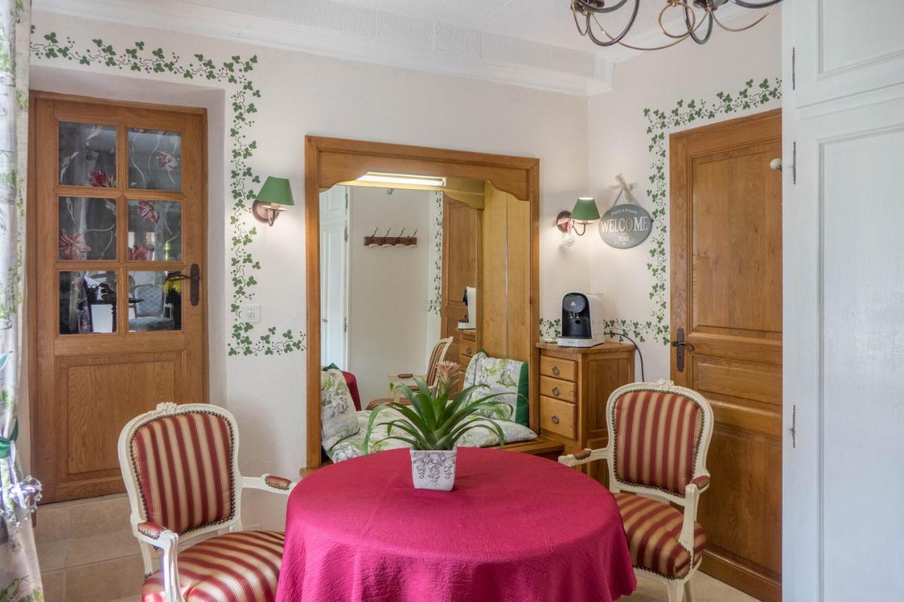 Les Anges Reveurs Bed & Breakfast Neuville-aux-Bois Dış mekan fotoğraf