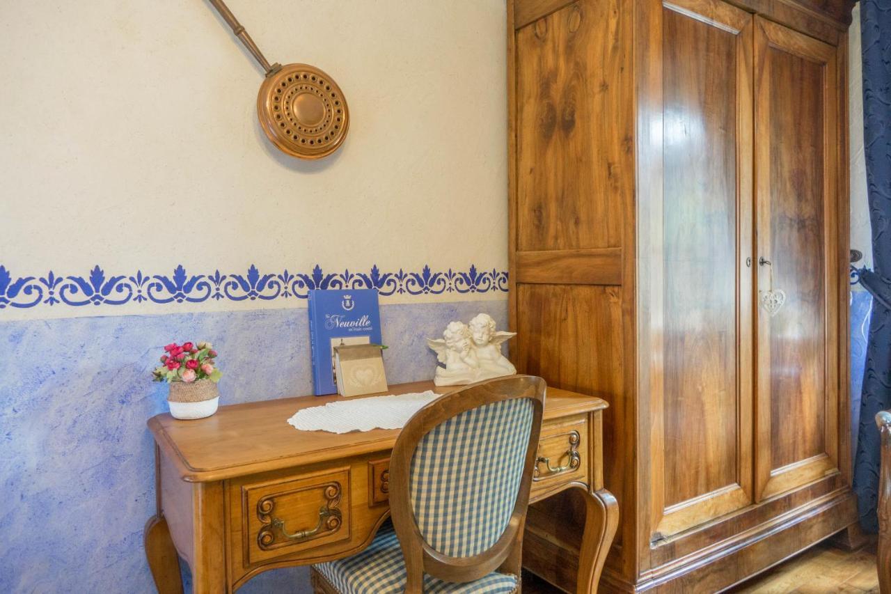 Les Anges Reveurs Bed & Breakfast Neuville-aux-Bois Dış mekan fotoğraf